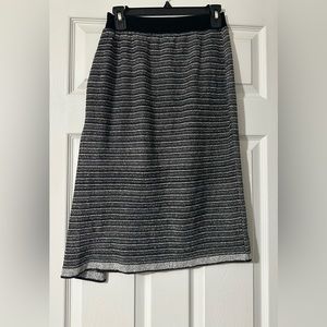 M. Rena Womens Pencil skirt is a size One Size SM.